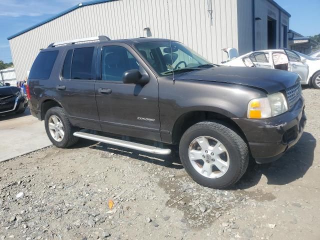 2005 Ford Explorer XLT