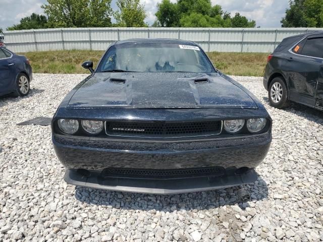 2013 Dodge Challenger SXT