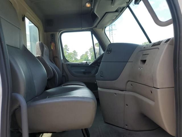 2016 Freightliner Cascadia 125 Semi Truck
