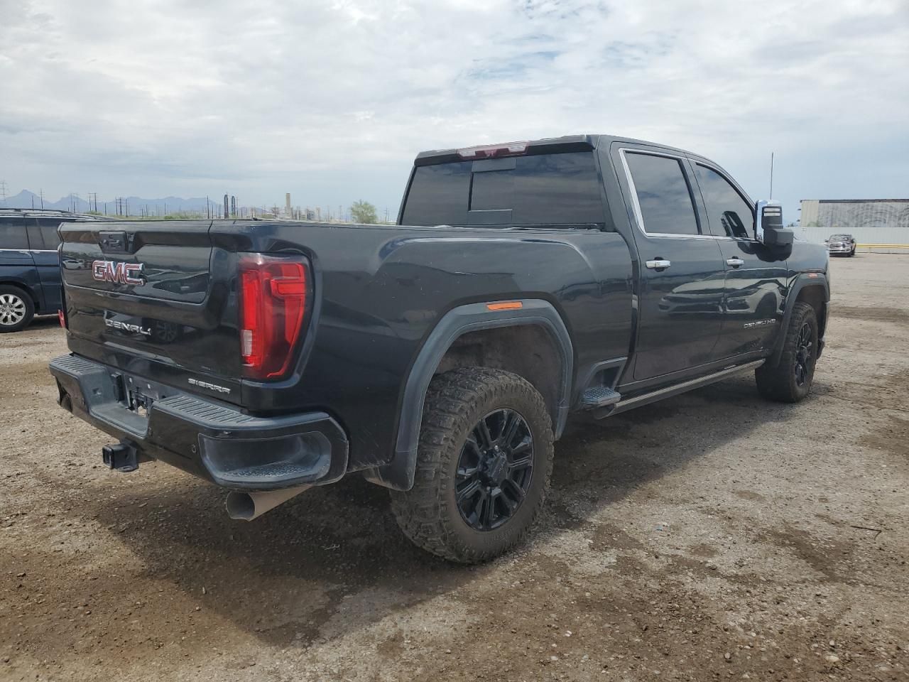 2023 GMC Sierra K2500 Denali