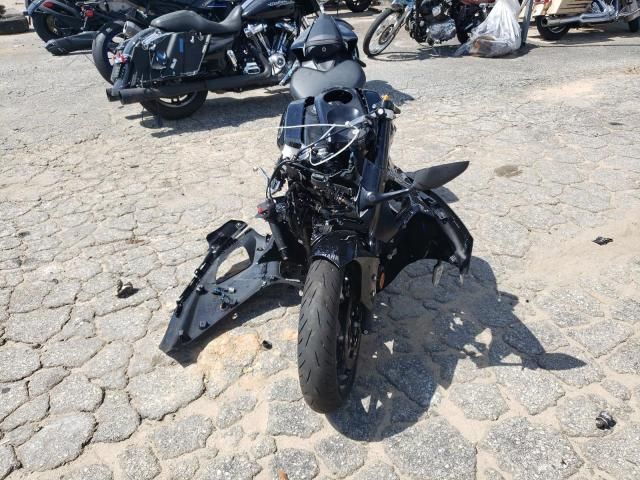 2025 Yamaha YZFR7