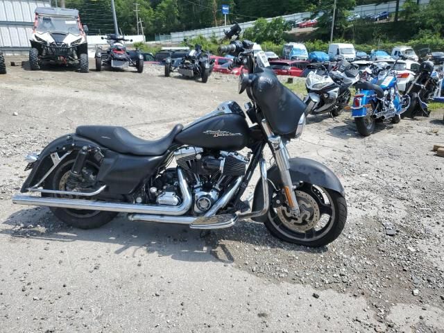 2010 Harley-Davidson Flhx