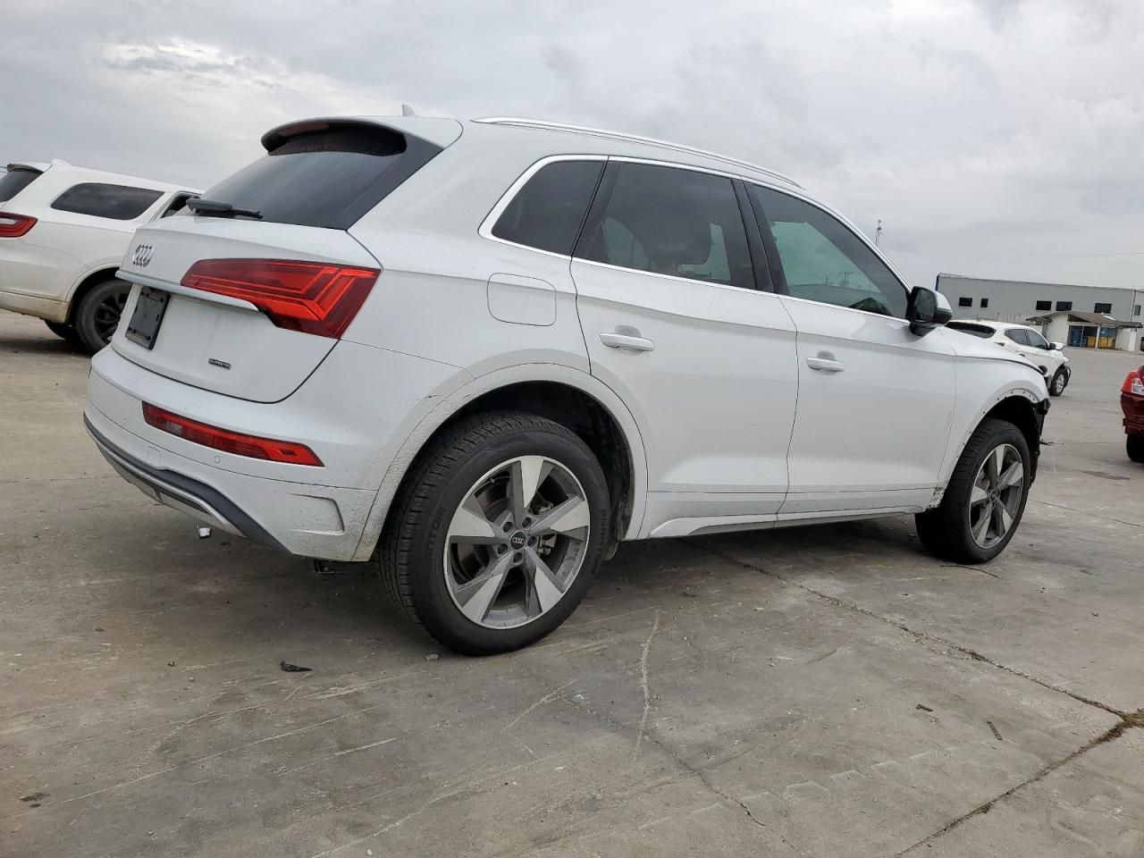 2023 Audi Q5 Premium 40