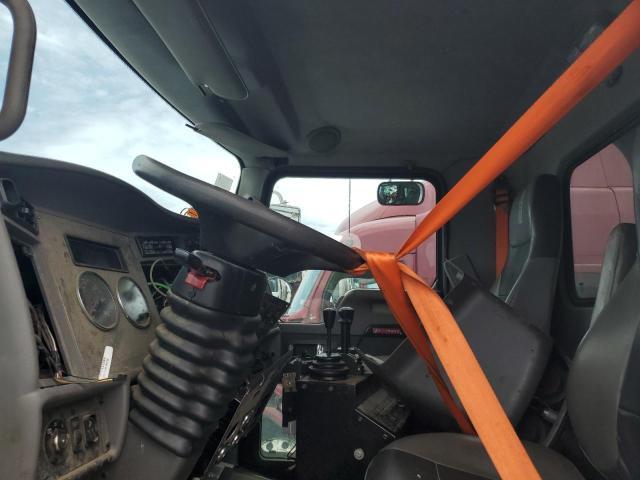 2018 Kenworth Construction T370