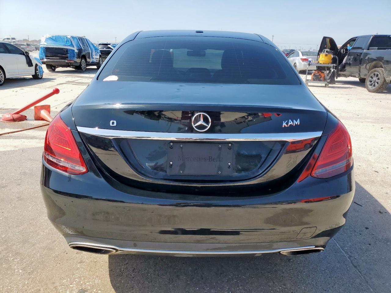 2019 Mercedes-Benz C300