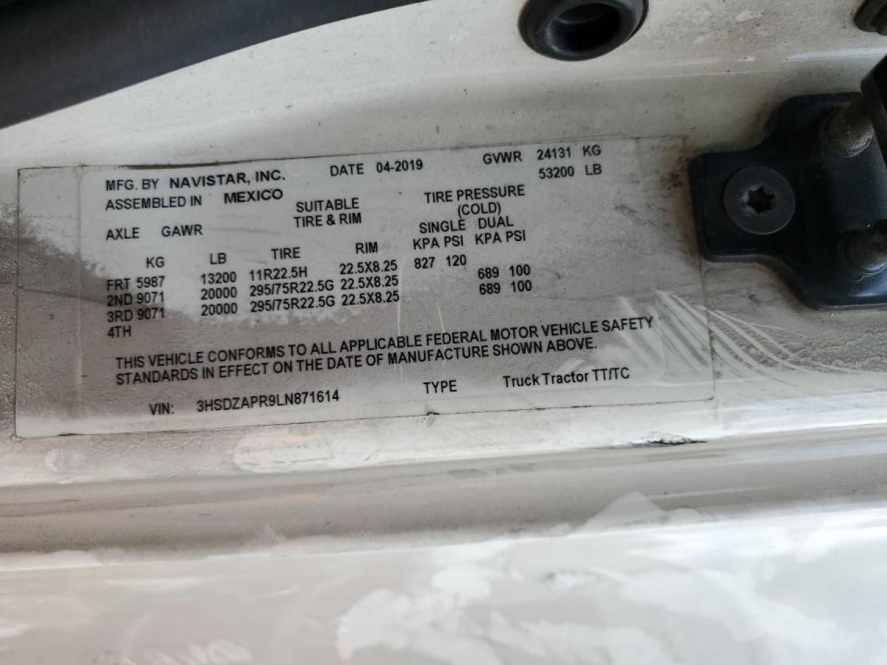 2020 International LT625 Semi Truck