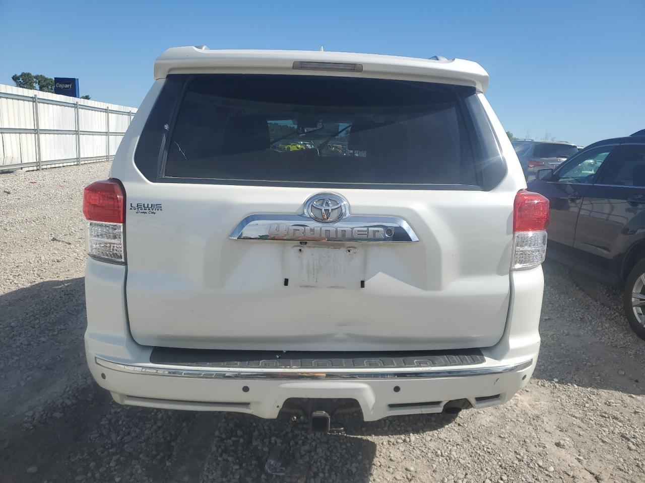 2011 Toyota 4runner SR5