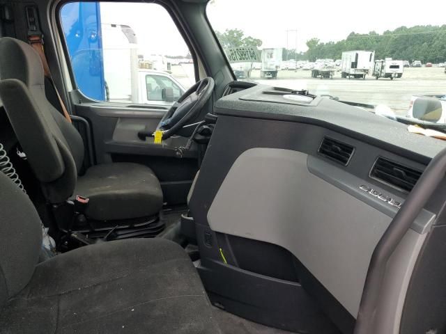 2019 Freightliner Cascadia 126 Semi Truck