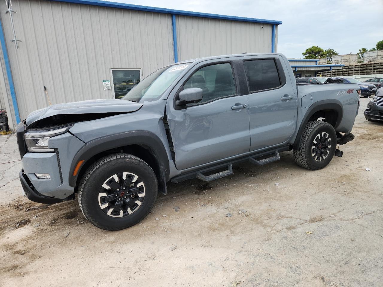 2024 Niss Frontier PRO-4X