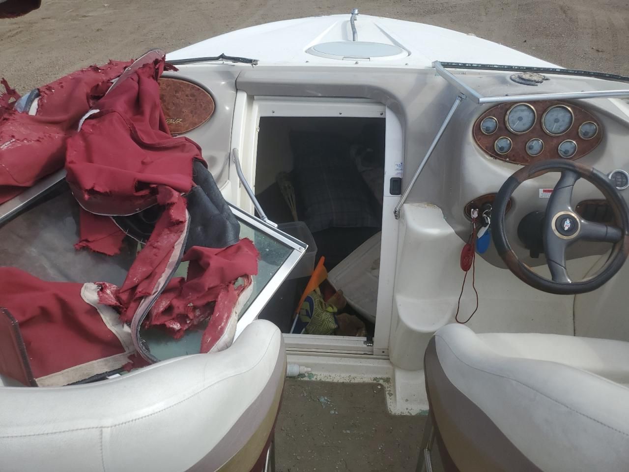 2000 Wells Cargo Excel Boat