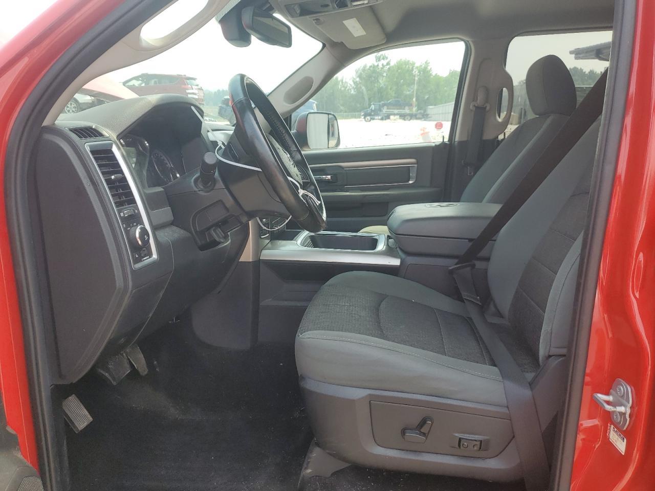 2016 Dodge Ram 1500 slt