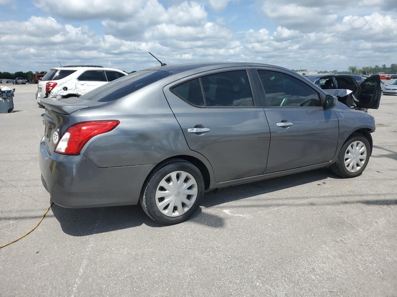 2019 Nissan Versa s