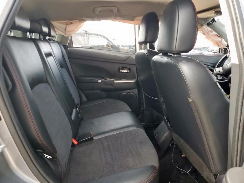 2022 Mitsubishi Outlander Sport se