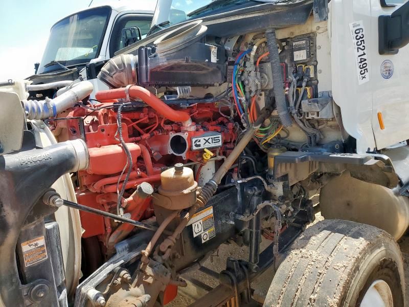 2018 Peterbilt Tractor 2018 Peterbilt 579 Semi Truck