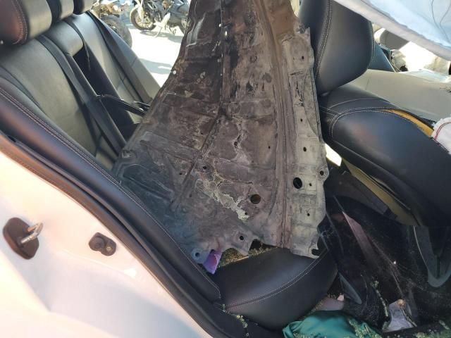 2015 Infiniti Q50 Base