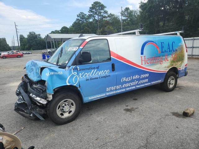 2022 Chevrolet Express G2500