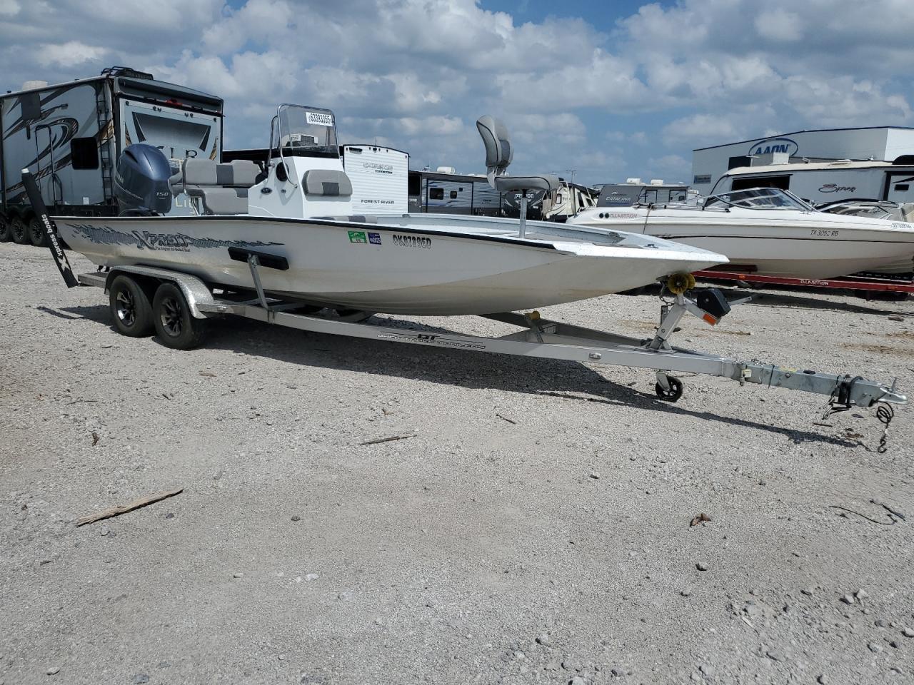 2018 Xpress Boat