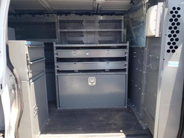 2013 Chevrolet Express G2500