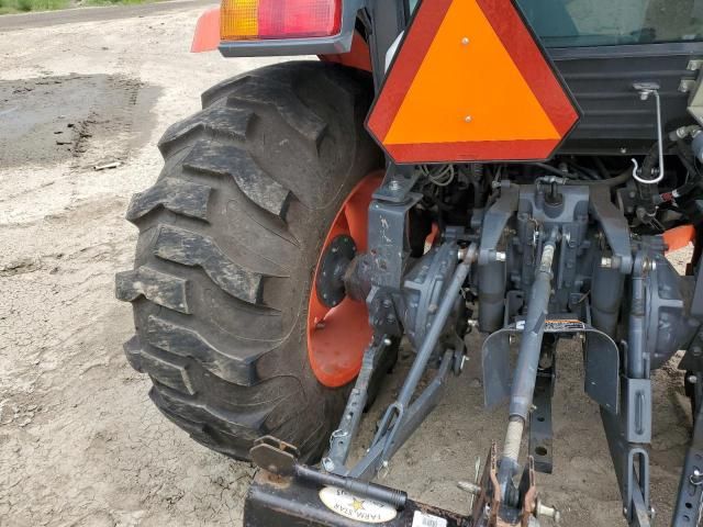 2018 Kubota L6060 Mfwd Tractor