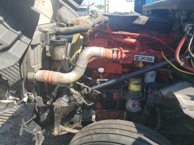 2022 International LT625 Semi Truck