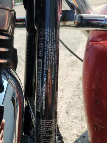2012 Harley-Davidson FLD Switchback