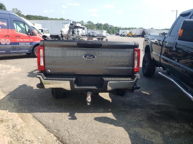 2025 Ford F350 Super Duty