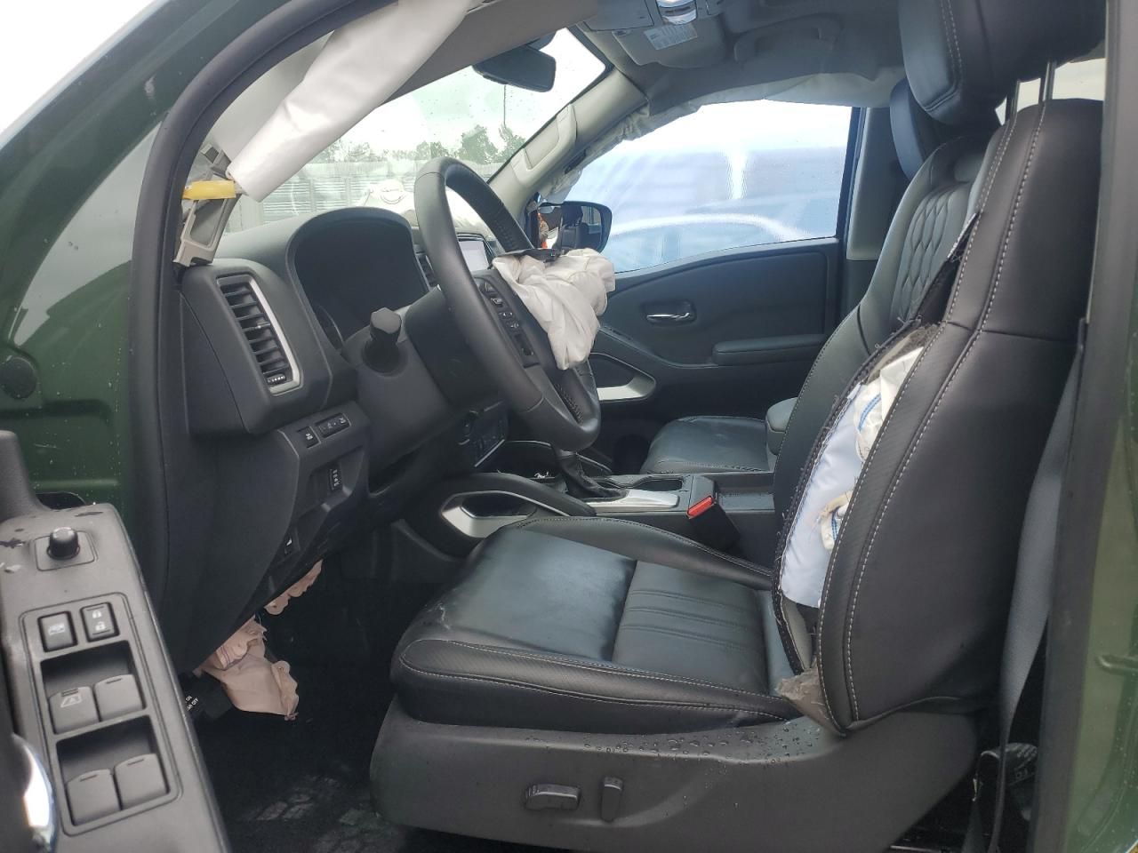 2024 Nissan Frontier s