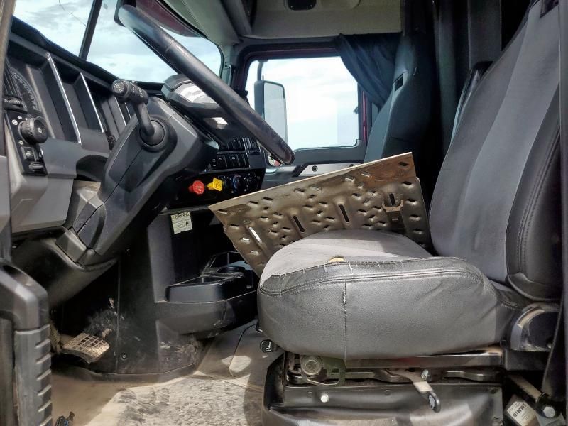 2020 Mack Anthem Semi Truck