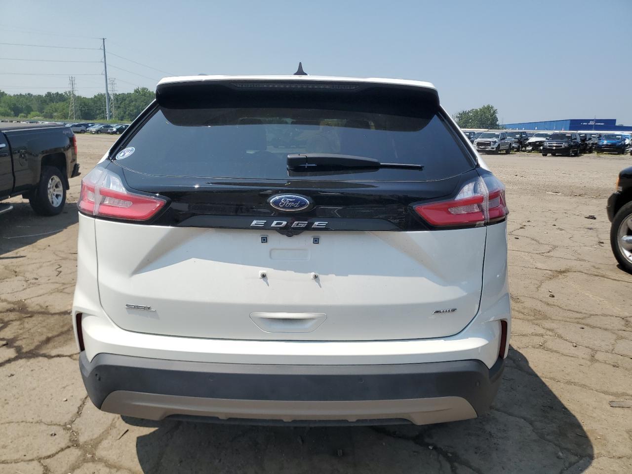 2024 Ford Edge sel