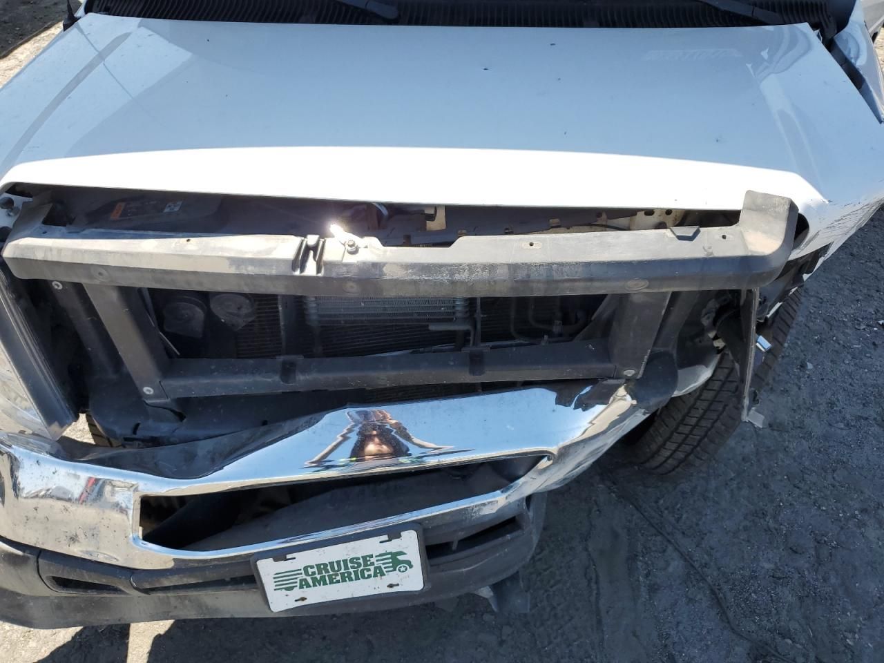 2021 Ford Econoline E350 Super Duty Cutaway Van