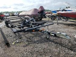 Yacht Club Vehiculos salvage en venta: 2008 Yacht Club 2008 HLT Boat Trailer