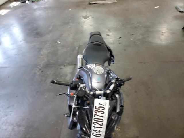 2024 Yamaha MTN1000