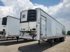 2013 Utility VS2RA Refrigerated Van Trailer