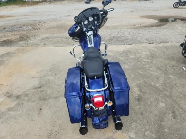 2006 Harley-Davidson Flhxi