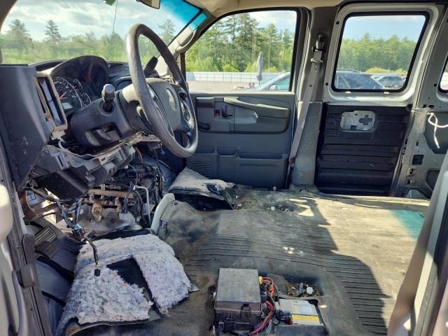 2011 Chev Express G2500