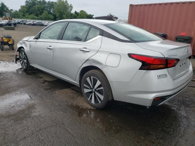 2022 Nissan Altima SV