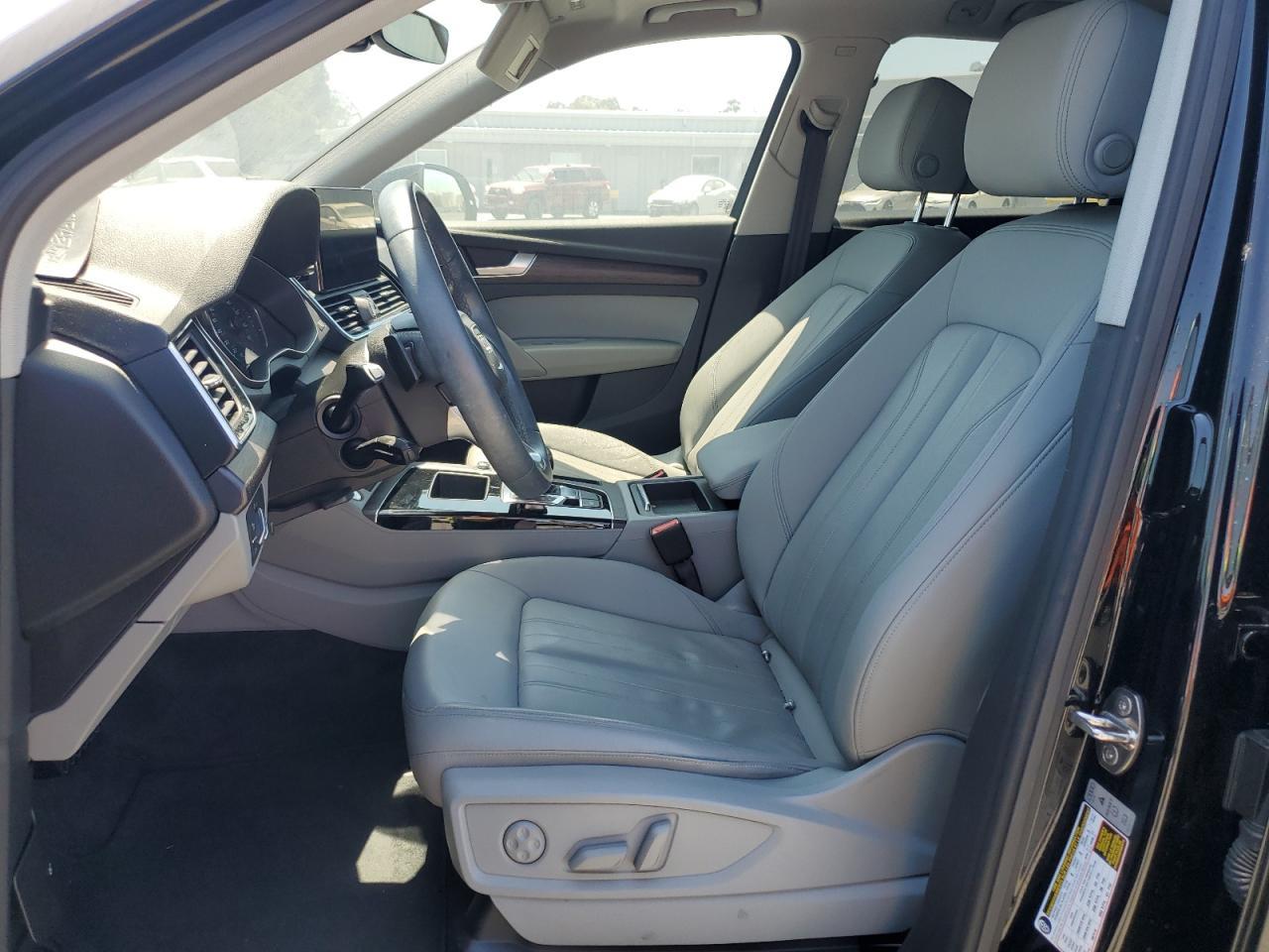 2022 Audi Q5 Premium 45