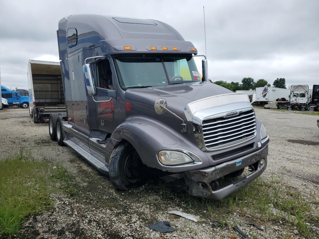 2016 Freigliner 2016 Freightliner Columbia Semi Truck