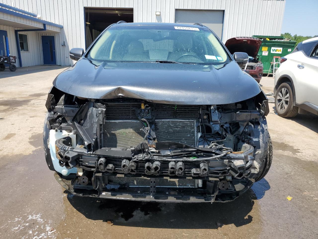 2017 Ford Edge sel