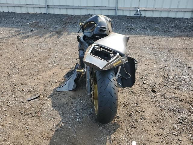2006 Yamaha YZFR6 L