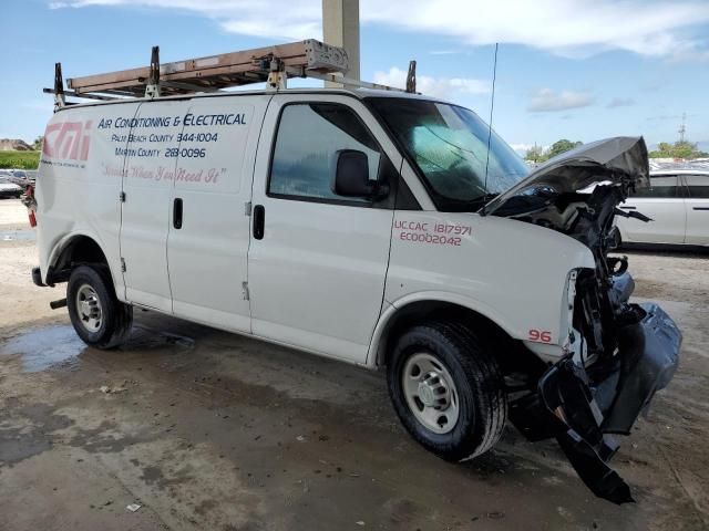 2014 Chevrolet Express G2500