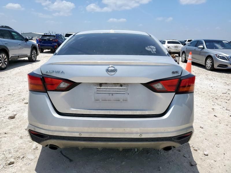 2020 Nissan Altima sr