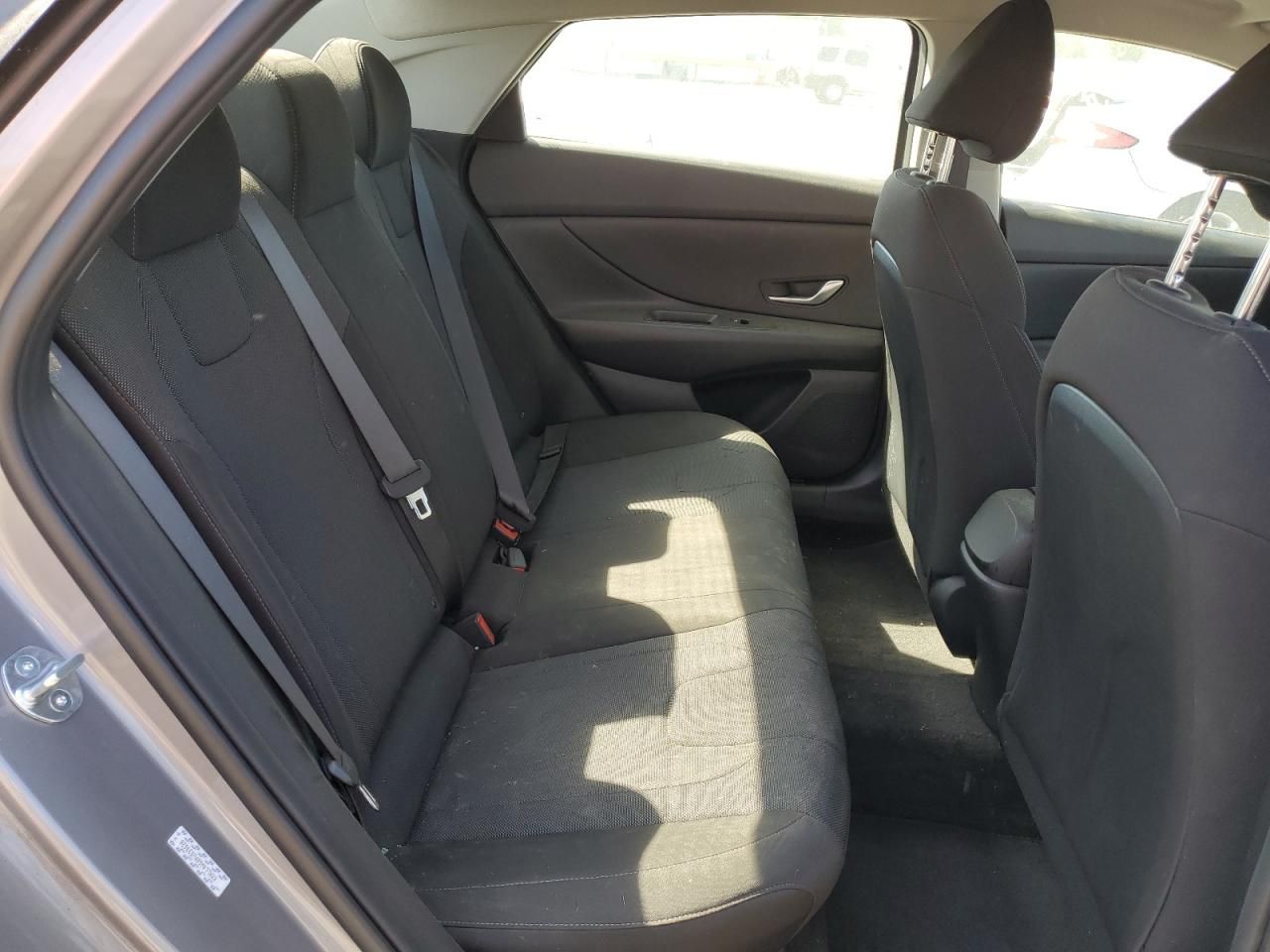 2023 Hyundai Elantra se