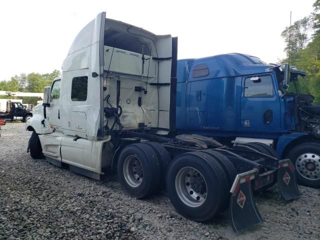2023 International LT625