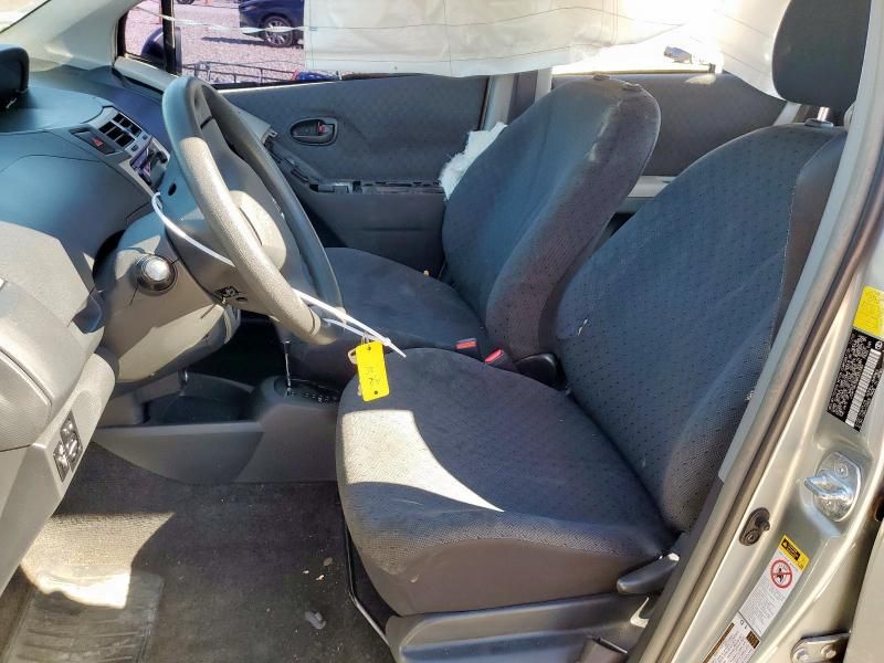 2011 Toyota Yaris