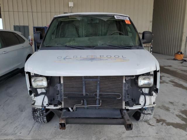 2017 Chev Express Cargo 2500 1
