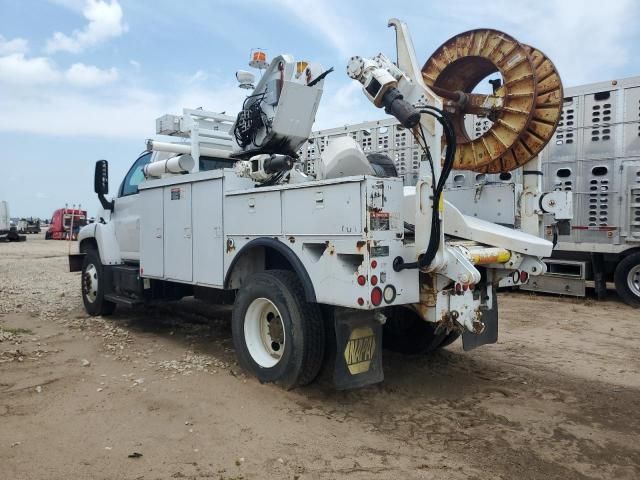2007 Chevrolet C7500 C7C042