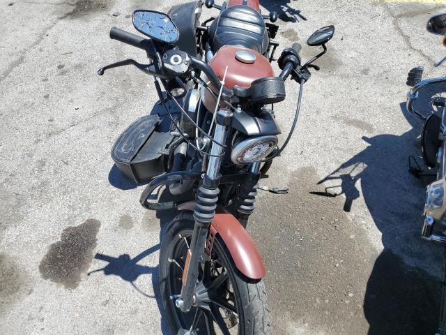 2017 Harley-Davidson XL883 Iron 883