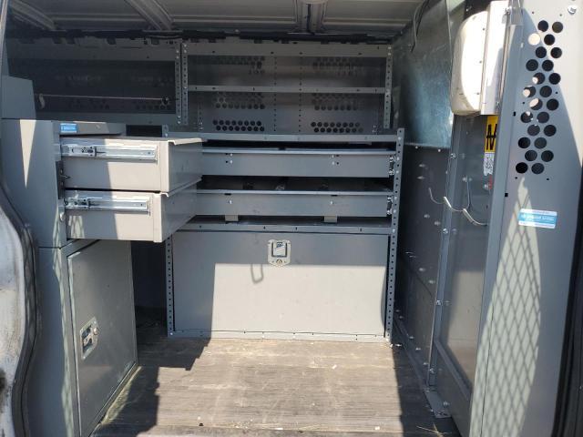 2013 Chev Express G2500