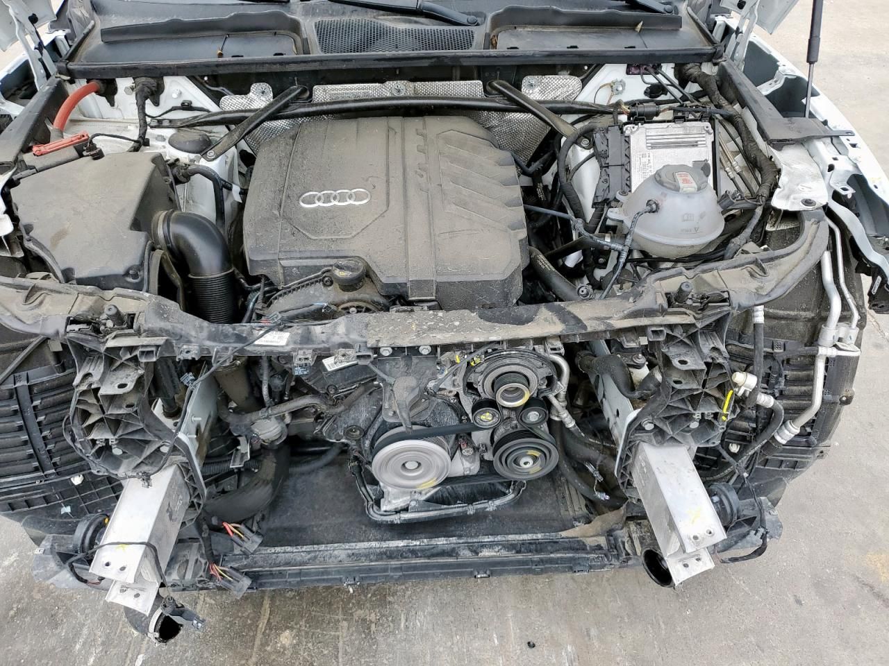 2023 Audi Q5 Premium 40